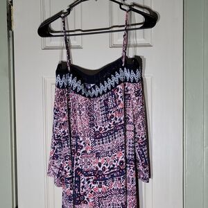 💥Brand New!💥 Three Pink Hearts Off-the-Shoulder Top - SIZE XL